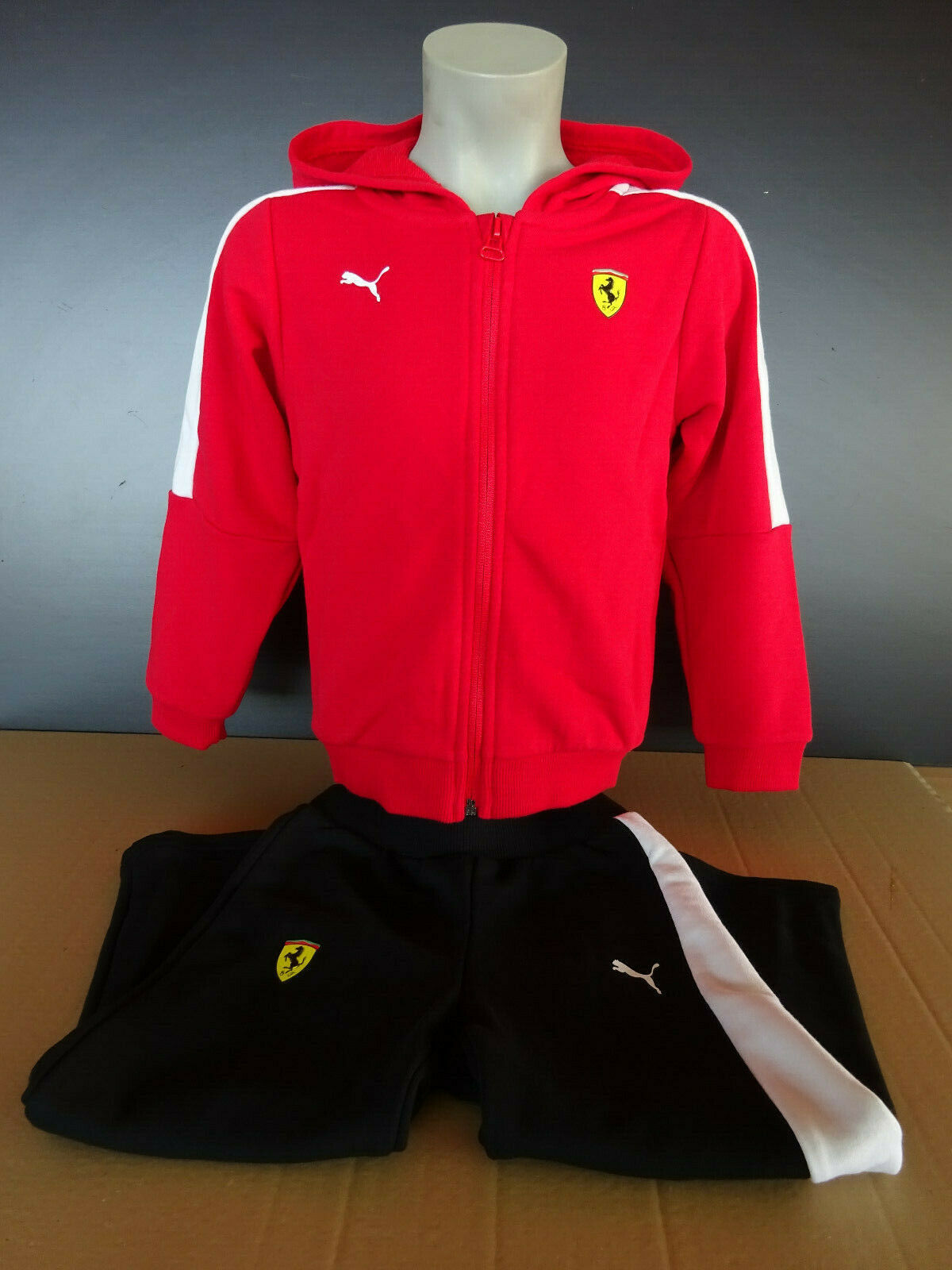 Puma cheap ferrari jogginganzug